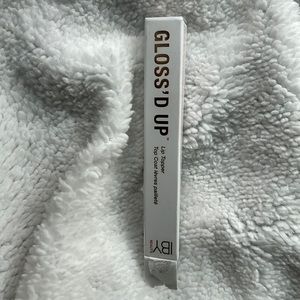 NIB Gloss’d lip topper cinnabunny